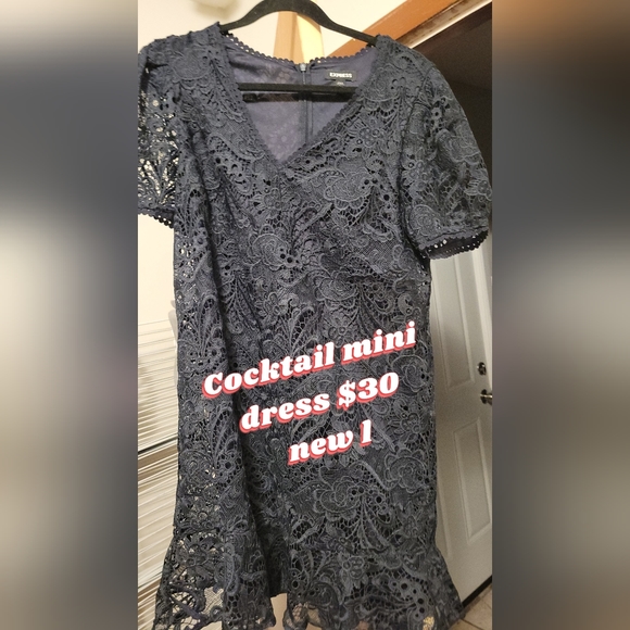 Dress - Picture 1 of 1